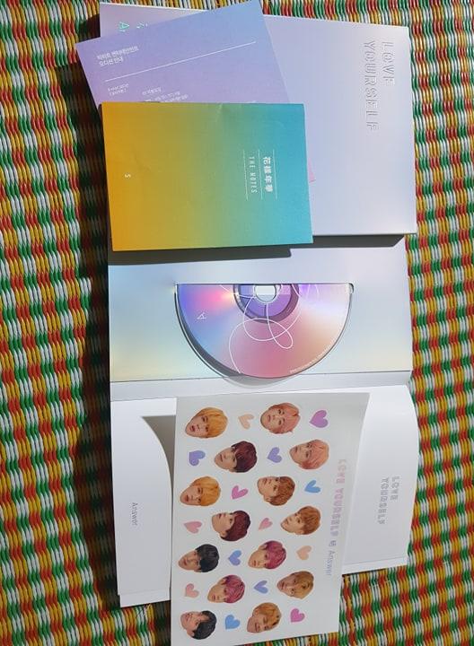 Album BTS Love Yourself ANSWER