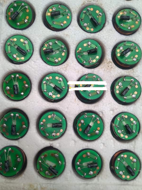 10 CÁI PIN LOA SIÊU TÉP THẠCH ANH