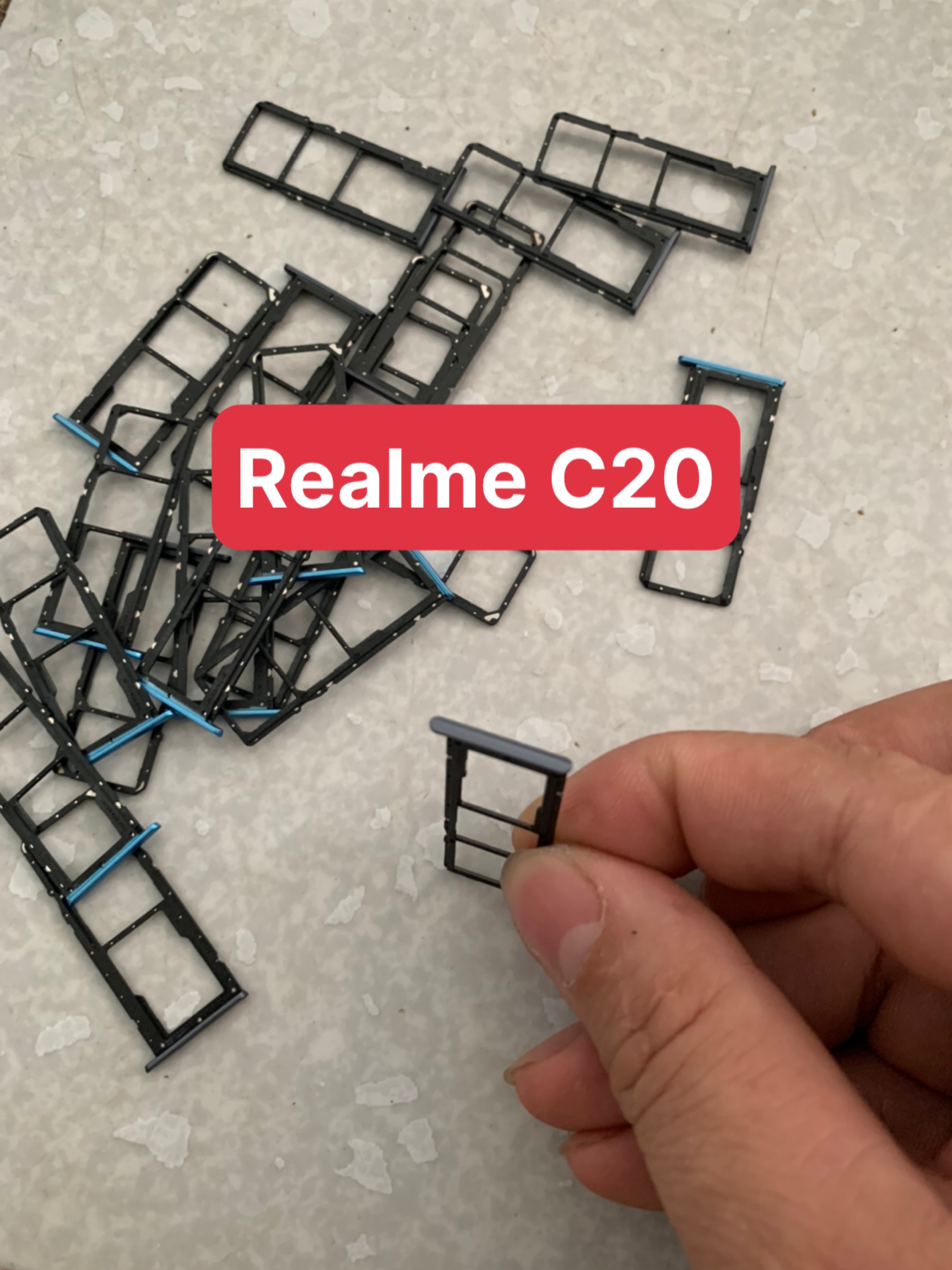 khay sim Realme C20 chung C11 (2021)