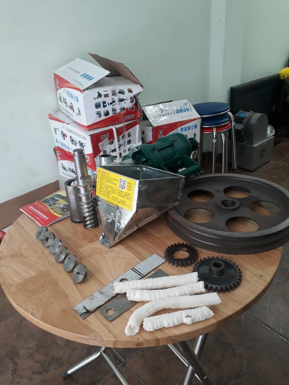 Đầu nổ bỏng gạo 7 béc ( gồm 2 ruột nổ bỏng và 7 béc nổ bỏng )