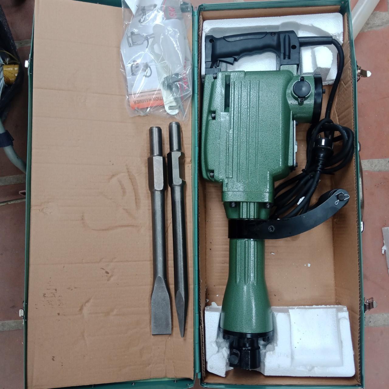 Máy phá bê tông giá rẻ HM33