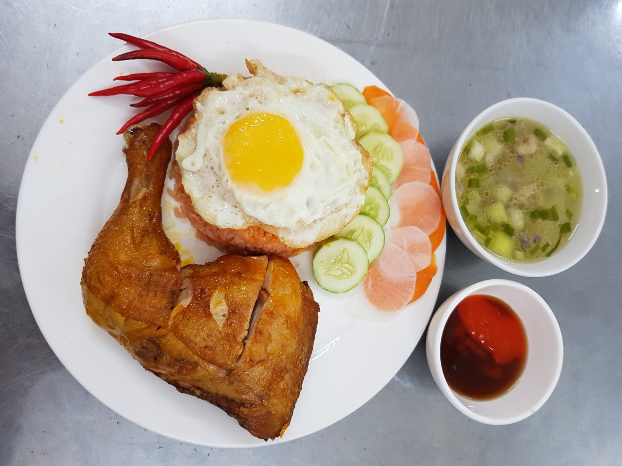 [CHỈ GIAO HCM] Đùi Gà Góc Tư - Leg Quarter - 600gram