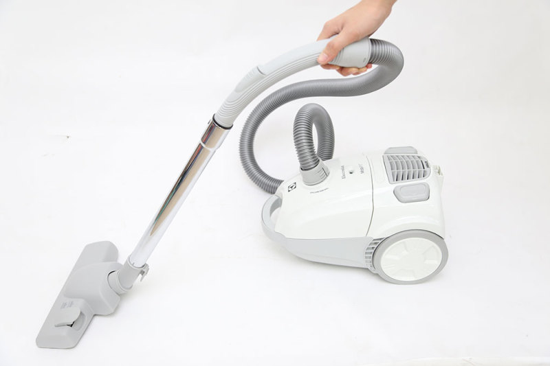 Máy Hút bụi Electrolux Z2405