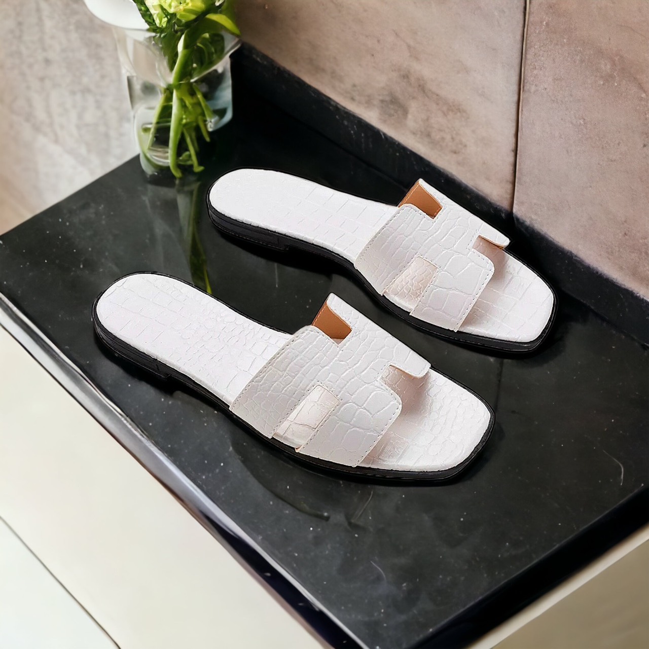 Dép kiểu nữ-Dép nữ quai ngang hm vân da rắn da đẹp