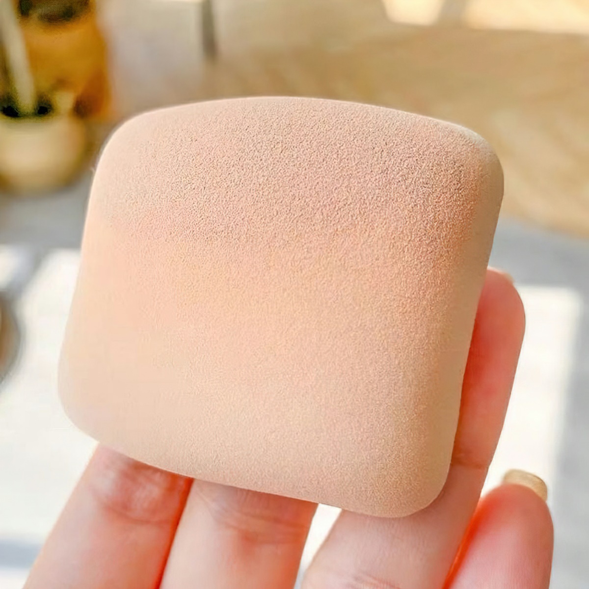 Foundation sponge, makeup sponge