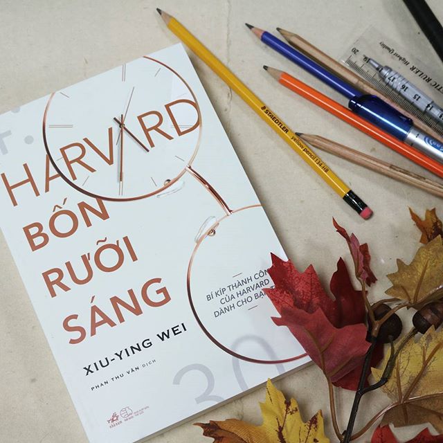 Sách Harvard Bốn Rưỡi Sáng - Newshop