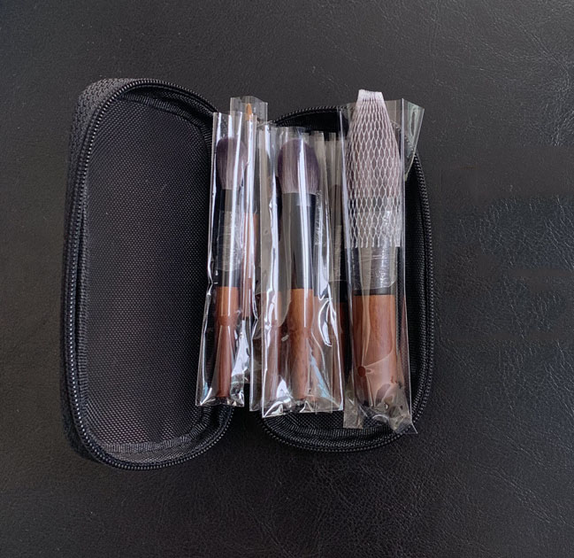 Set cọ mini 8 cây tặng kèm túi lưới đựng cọ