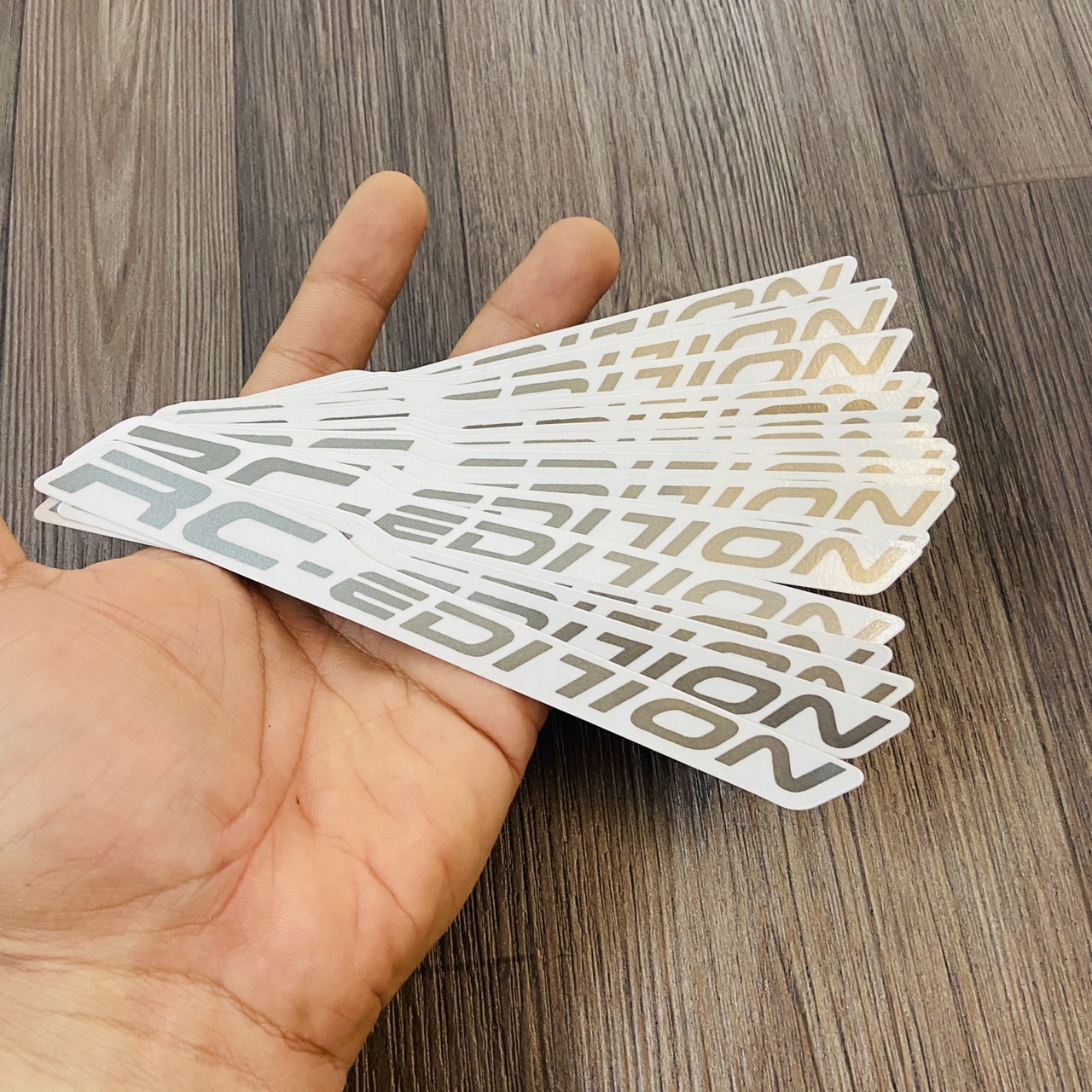 (1 CẶP) TEM DÁN PHUỘC KIỂU RC EDITION IN LỤA SIÊU SẮC NÉT