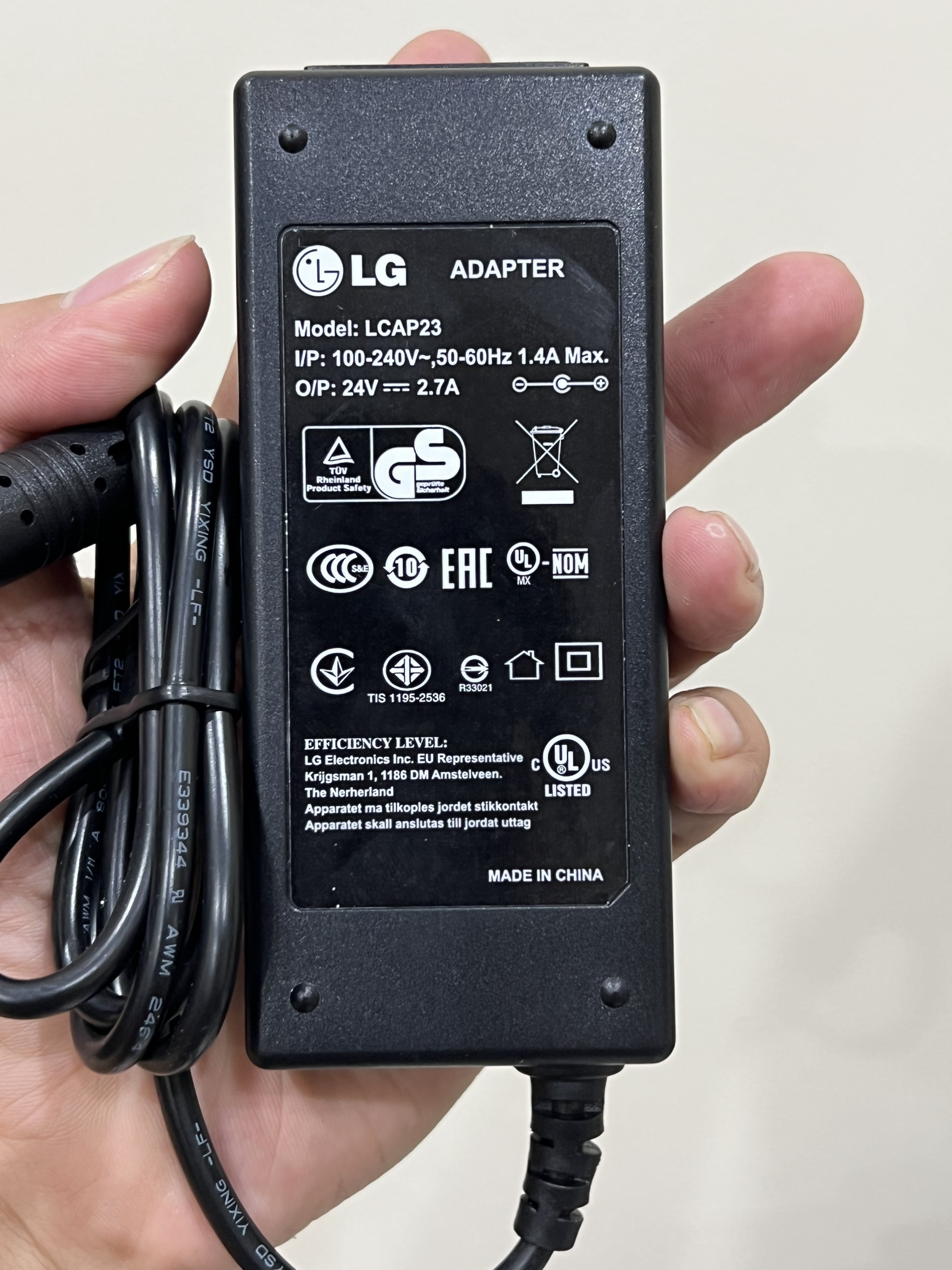 Adapter tivi lg 24v 2.7a