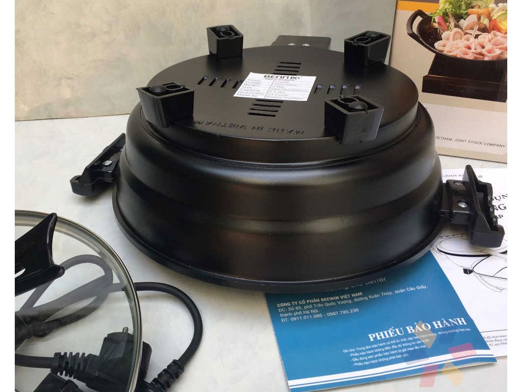 Nồi lẩu điện thân đúc Bennix -BN-05EGP