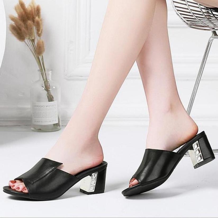 ( Bảo hành 12 tháng ) Dép gót vuông nữ quai ngang gót nẹp kim loại - Da tổng hợp cao cấp mềm mịn không thấm nước 4 màu Đen , Trắng , Nâu , Hồng - Dép nữ gót cao 5cm - LN1734 giá rẻ