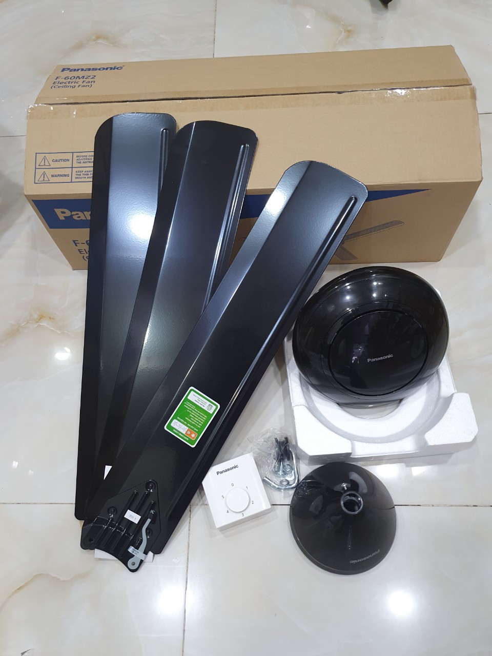 [HCM]Quạt trần 3 cánh Panasonic F-60MZ2-K (màu đen -4 size ti quạt )