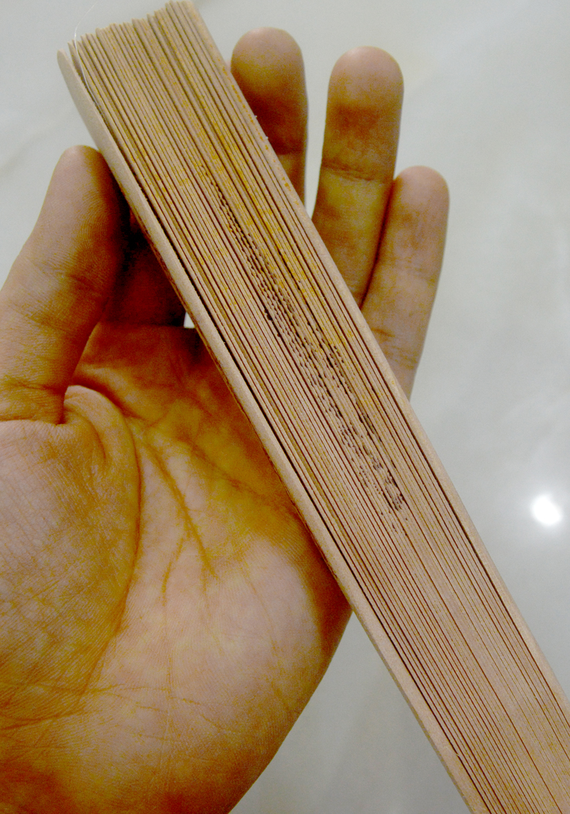 Quạt gỗ chạm khắc họa tiết hoa văn-nhiều mẫu