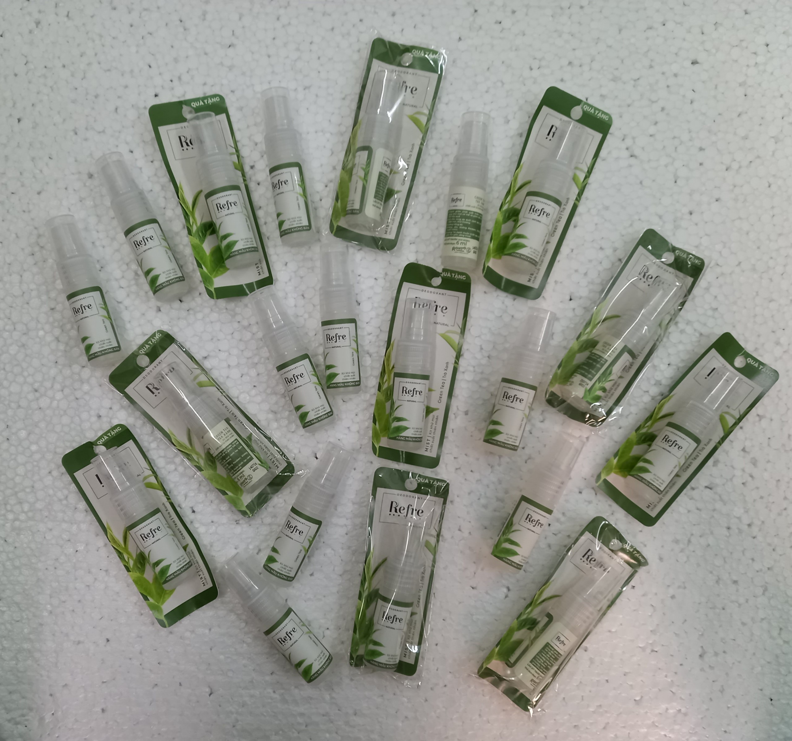 xịt khử mùi refre trà xanh 6ml