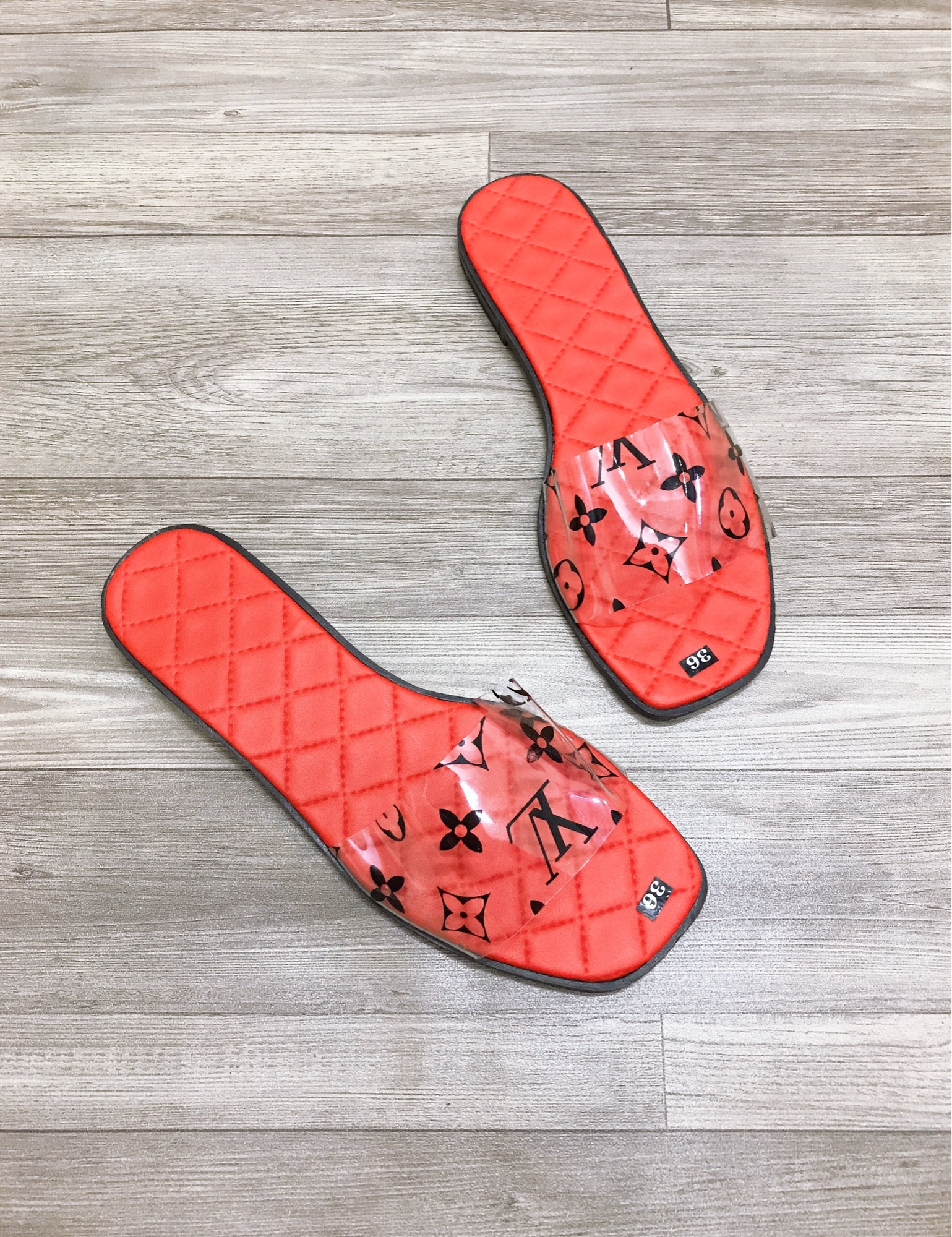 Dép nữ giá rẻ dép quai ngang trong suốt in chữ XL