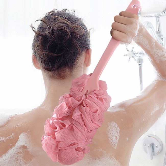 Bông tắm cán dài cọ lưng siêu sạch - cây tắm chà lưng có dây treo tiện dụng