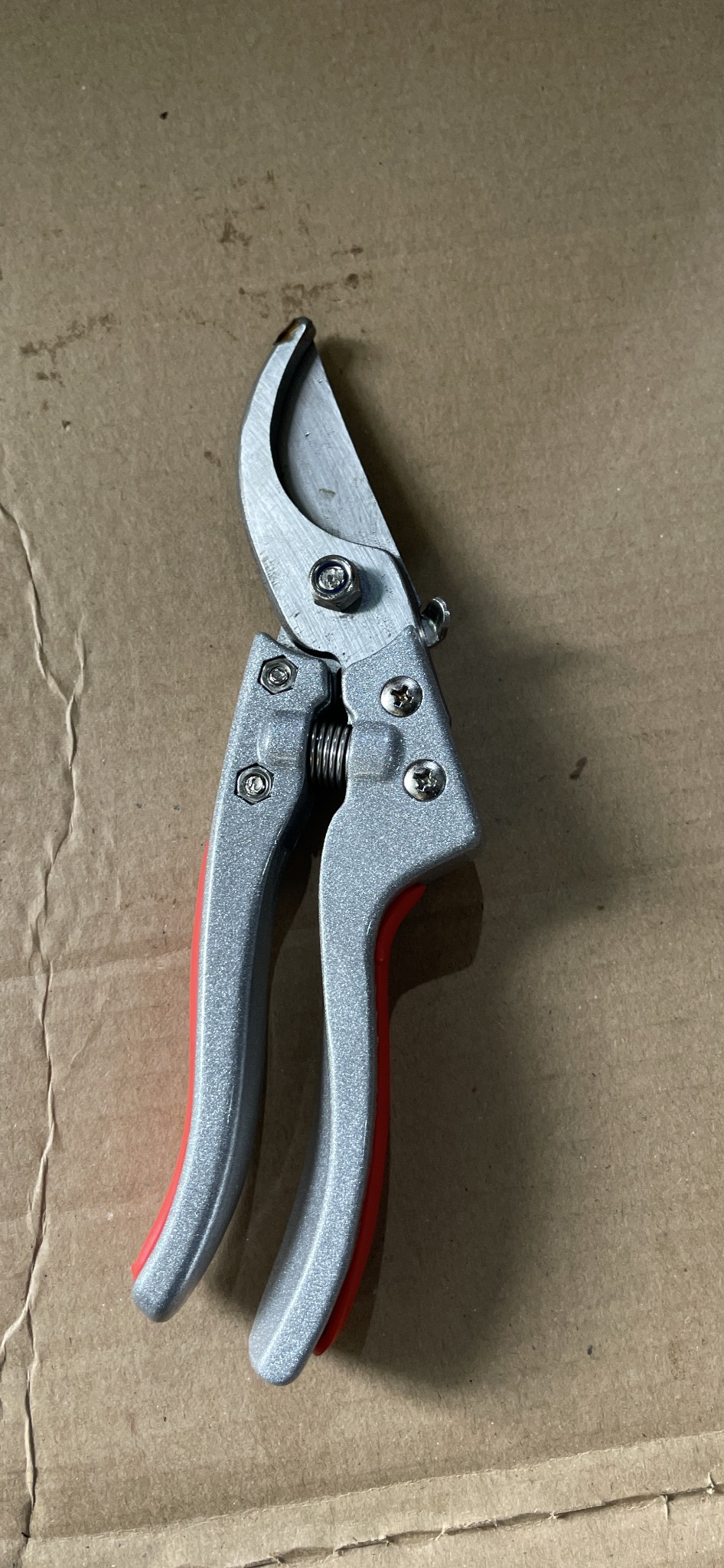 kéo cắt cành cây SK5 ZS-210