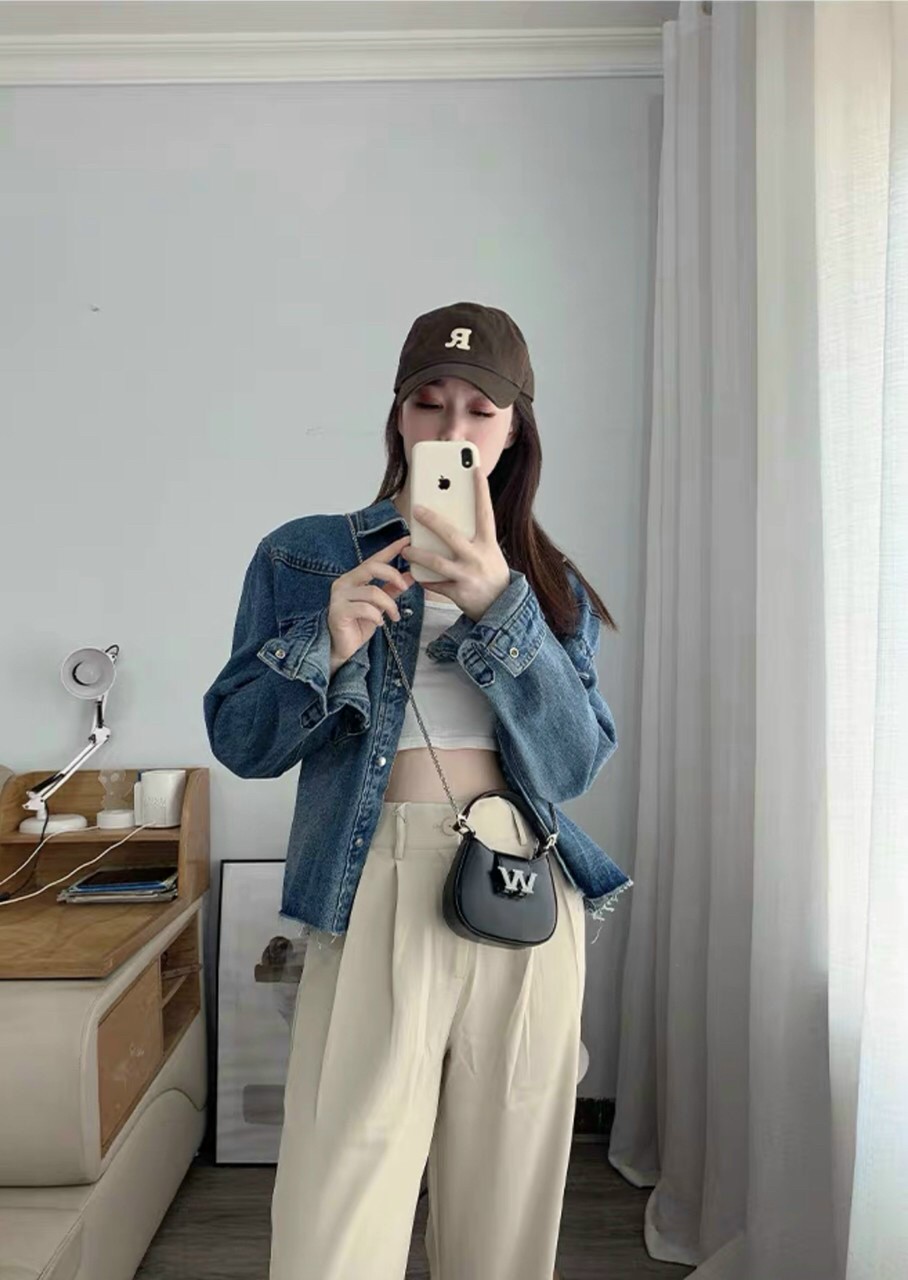 Túi Mini Đeo Chéo Cầm Tay Alexangder.Wang [Fullbox] (Auth Tuồn)