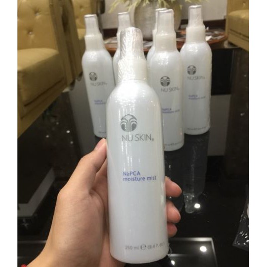 Xịt Khoáng Dưỡng Ẩm Nuskin Napca Moisture Mist (Usa)