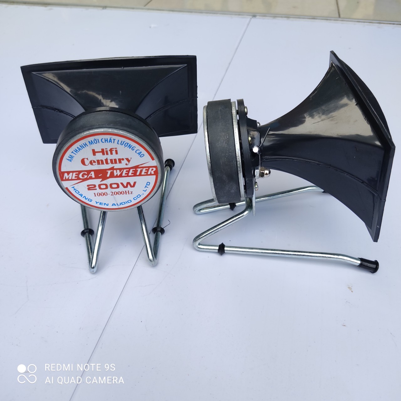 Đôi loa treble rời chân sắt công suất 200w củ kèn