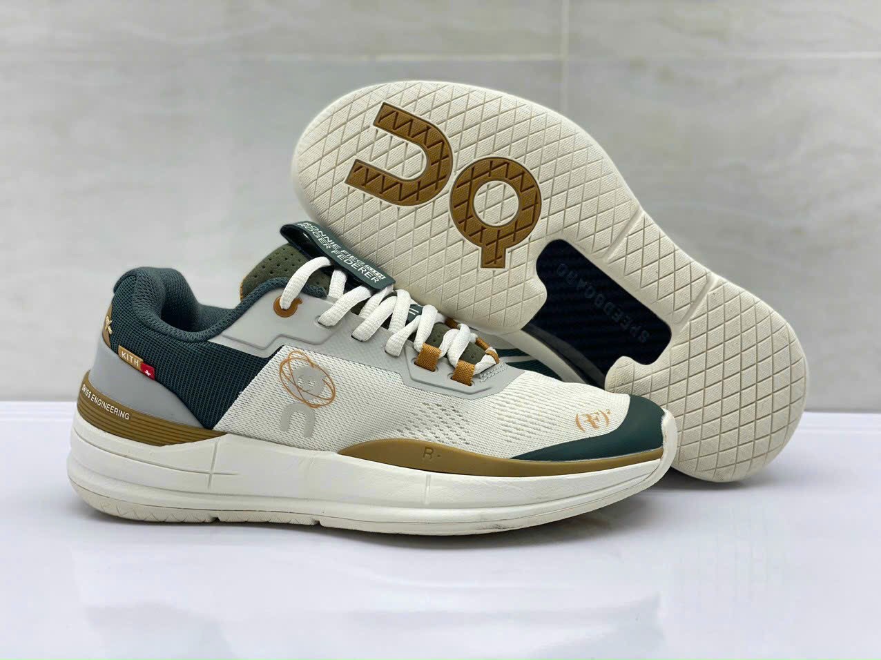 SALE CHÍNH HÃNG 50% - On Cloud . Size 40-45