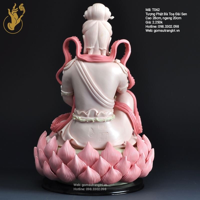 Tượng Phật Bà tọa đài sen