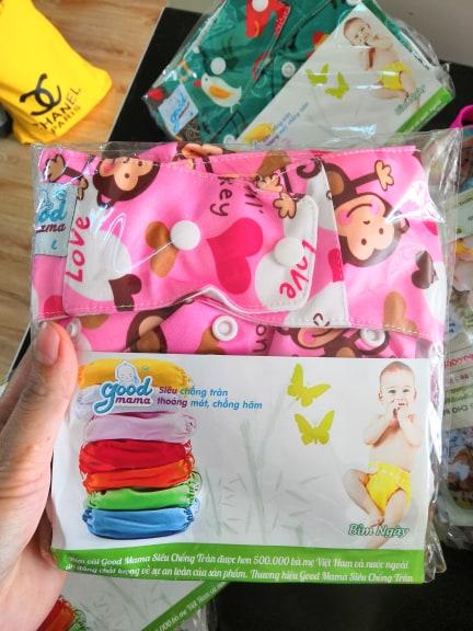 Combo 2 bỉm vải size M Cho bé 3-12kg