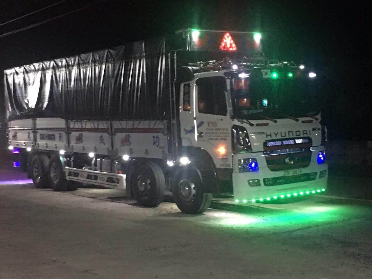 DÂY LED MẮT DÀI TRANG TRÍ SIÊU BỀN ĐẸP