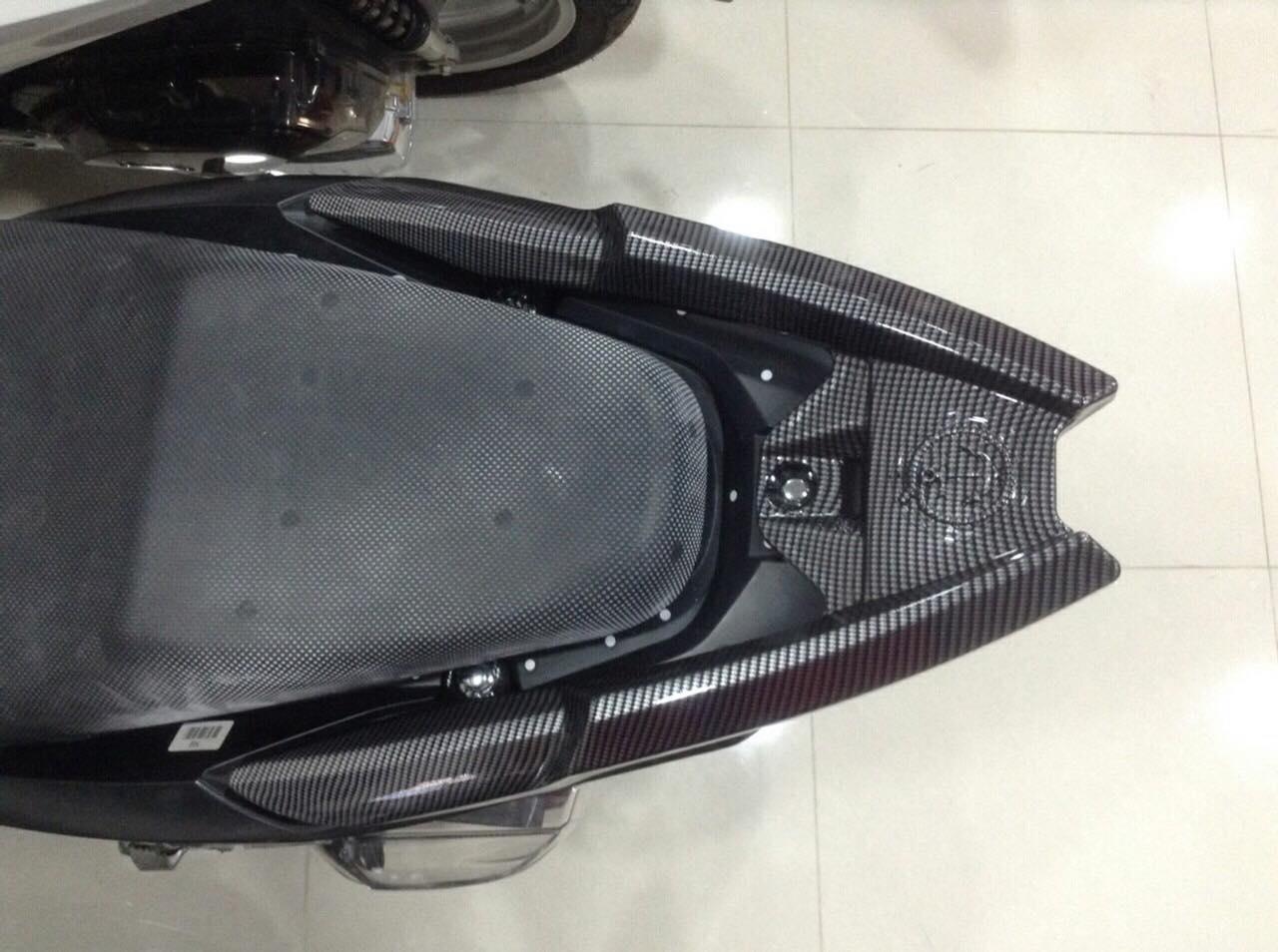 Cảng carbon vario