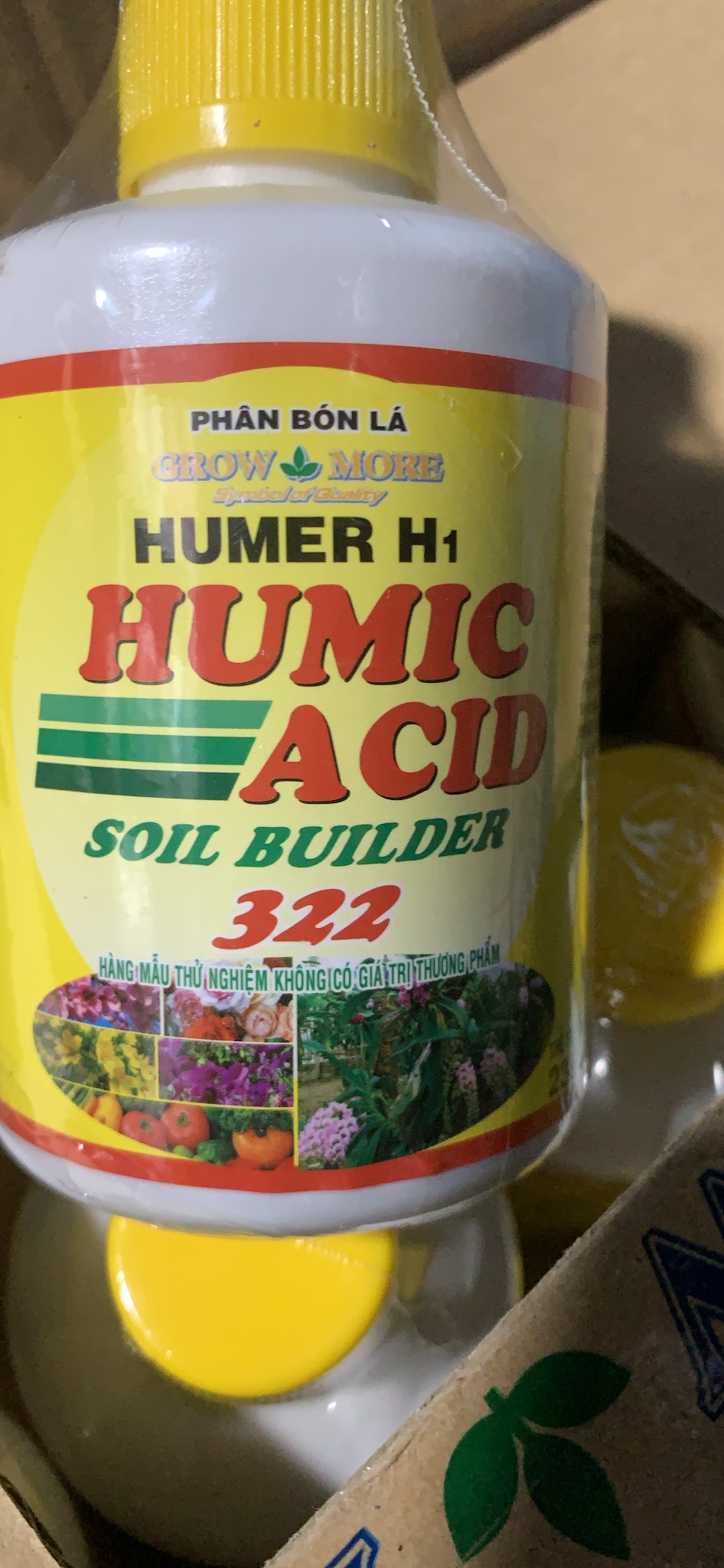 Phân bón rễ Humic acid lọ 235ml