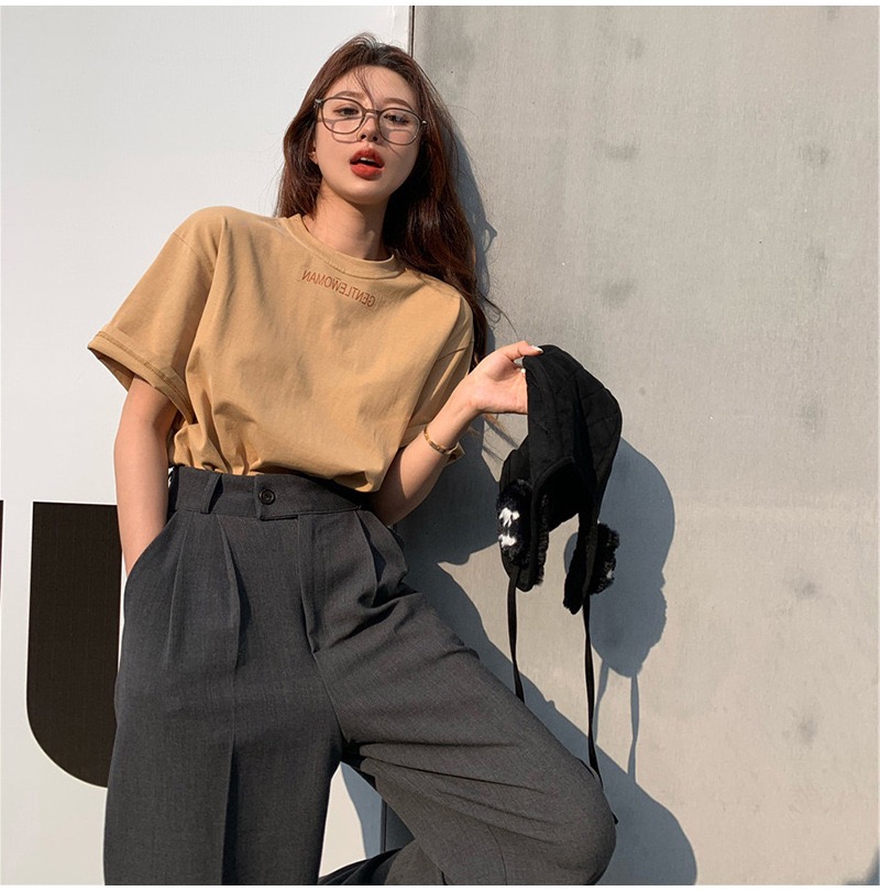 MS6658 Áo thun nữ cổ tròn basic in chữ Gentlewoman