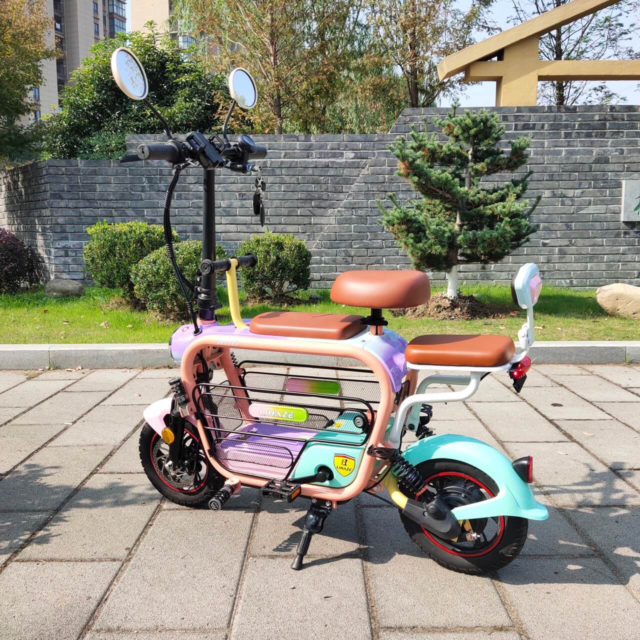 Xe đạp điện Lihaze pin 15A hàng chính hãng đủ màu sắc có thêm gương và xi