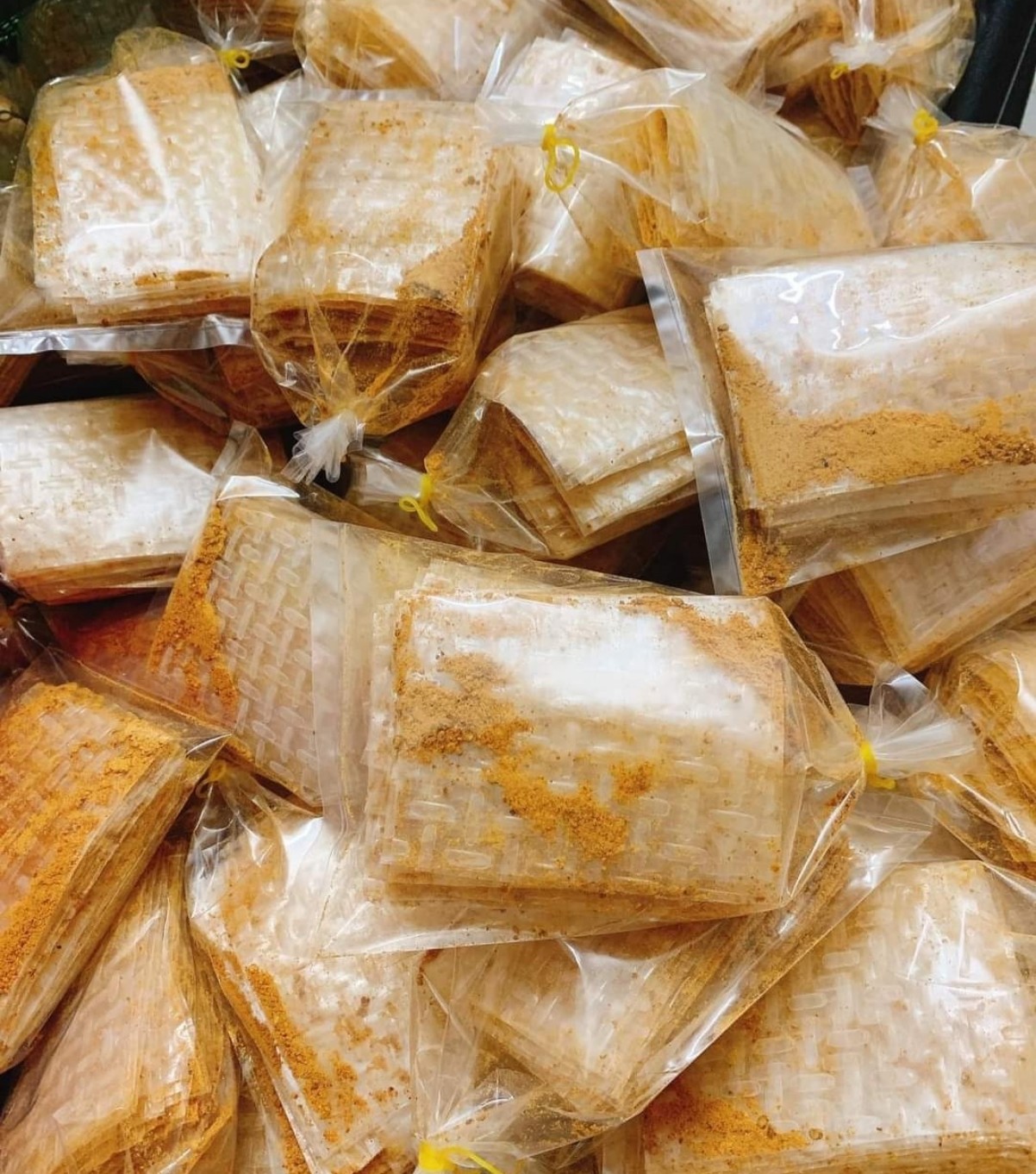 Bánh tráng xike lắc muối mini