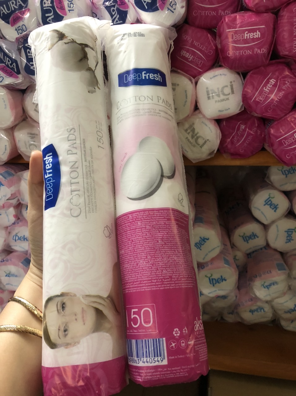 Bông Tẩy Trang - Deep Fresh Cotton Pads -  150 Miếng