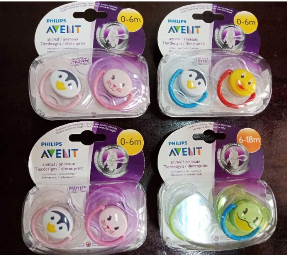 Hộp 2 cái Ty ngậm Avent ( ti có nắp đậy) cho bé 0_6 m
