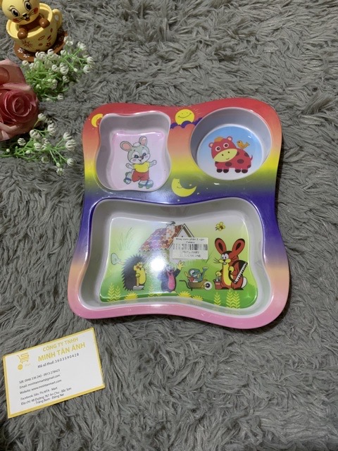 Khay cơm 3 ngăn fataco cho bé