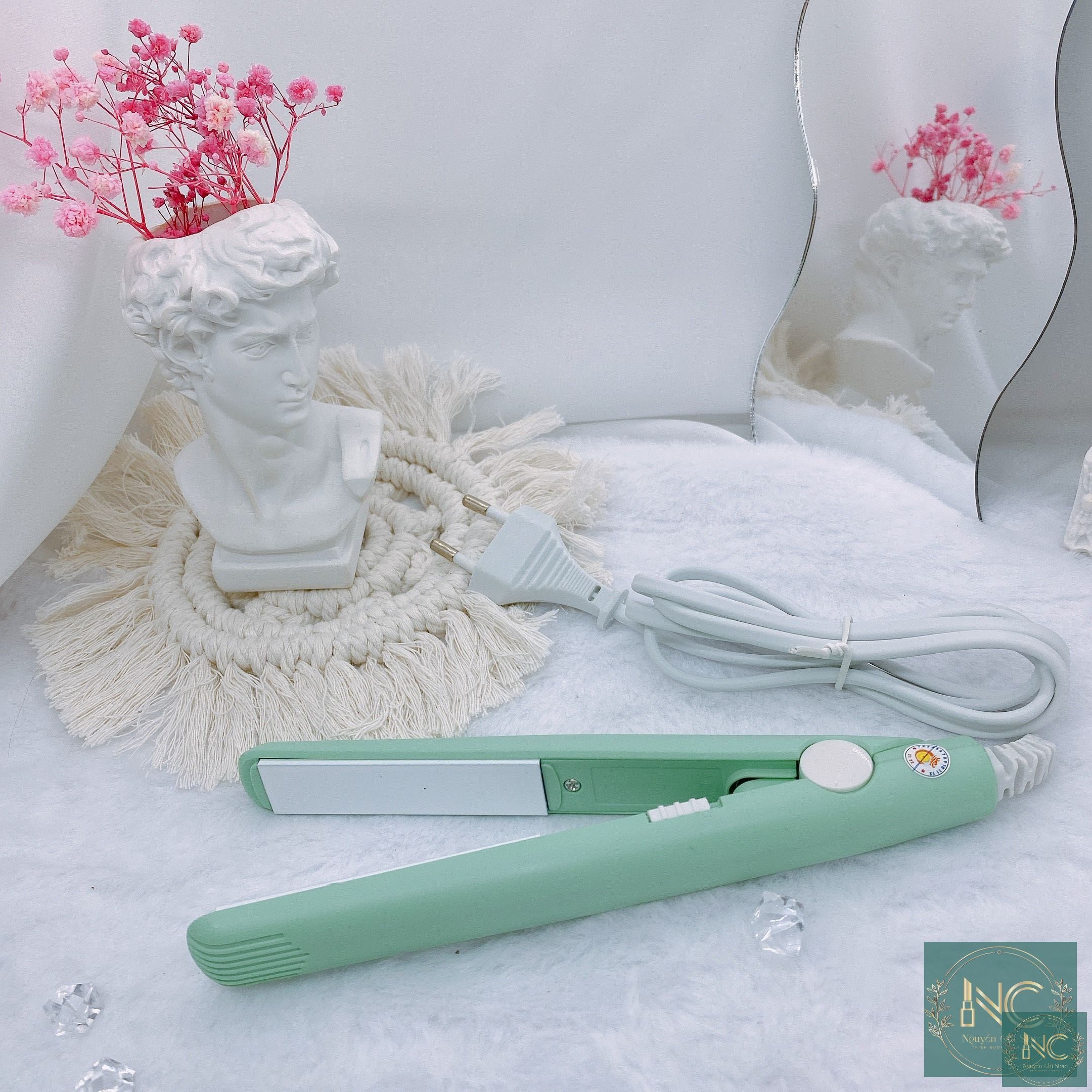 [ MAKE-UP] Máy Ép Tóc Mini Nhỏ Gọn Cho Phái Đẹp