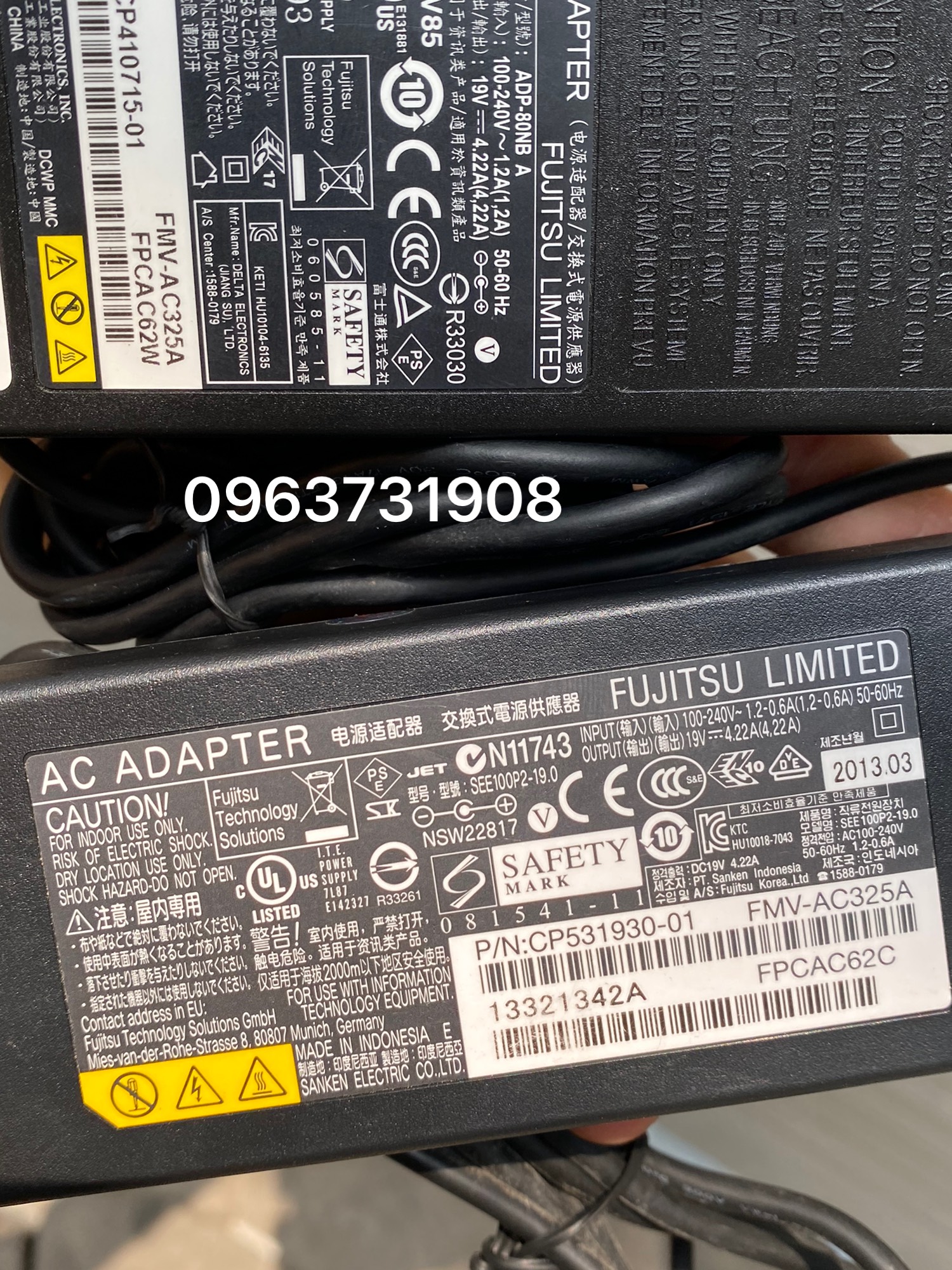 Sạc laptop FUJITSU LIMITED 19V-4.22A zin bóc máy