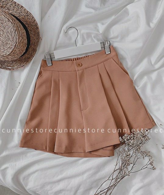 Quần short nữ, Quần short nữ dáng váy