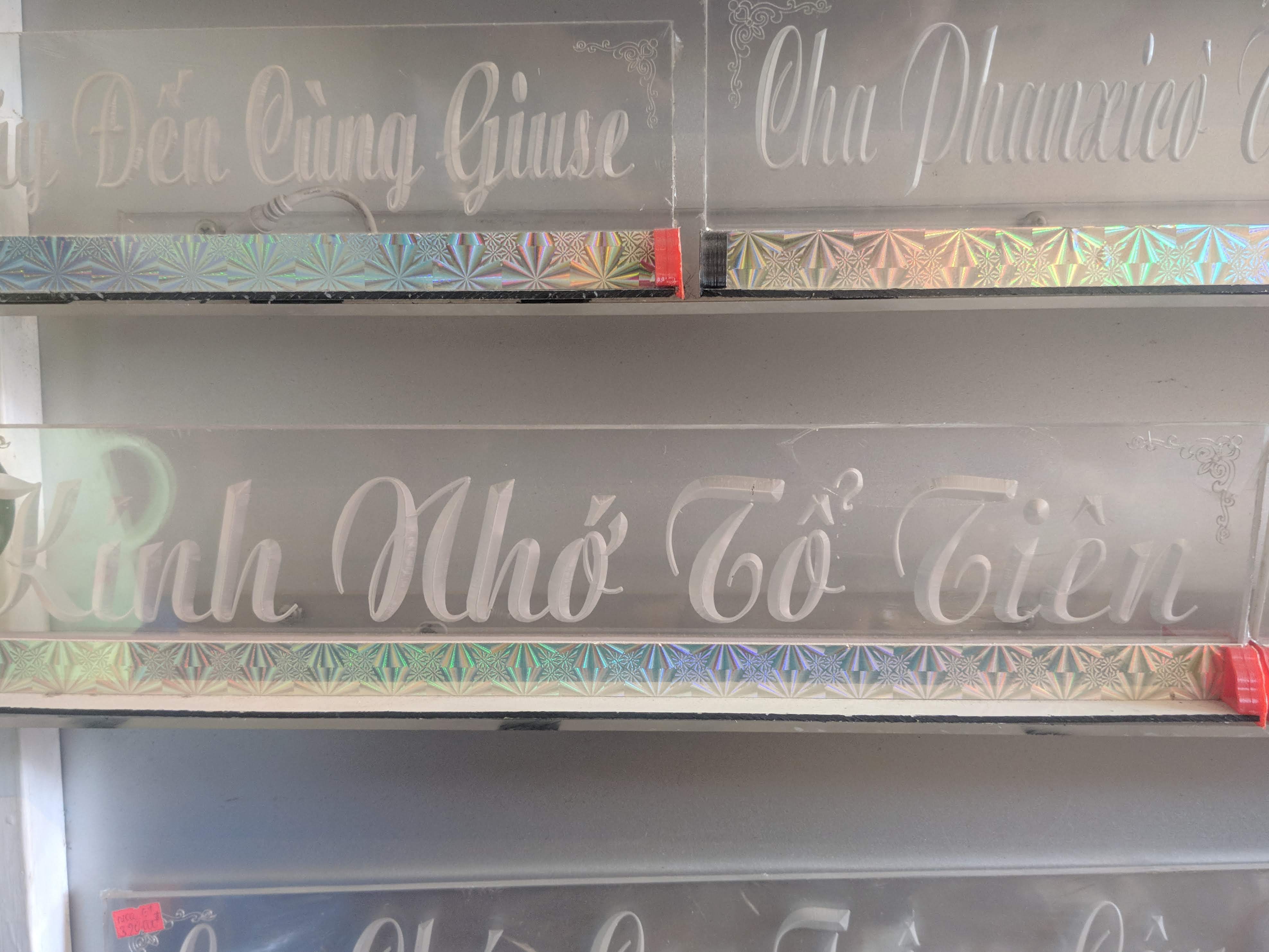 Chữ Mica Khắc 3D Led 7 Màu 50cm (Có Thể Đặt Theo Yêu Cầu)