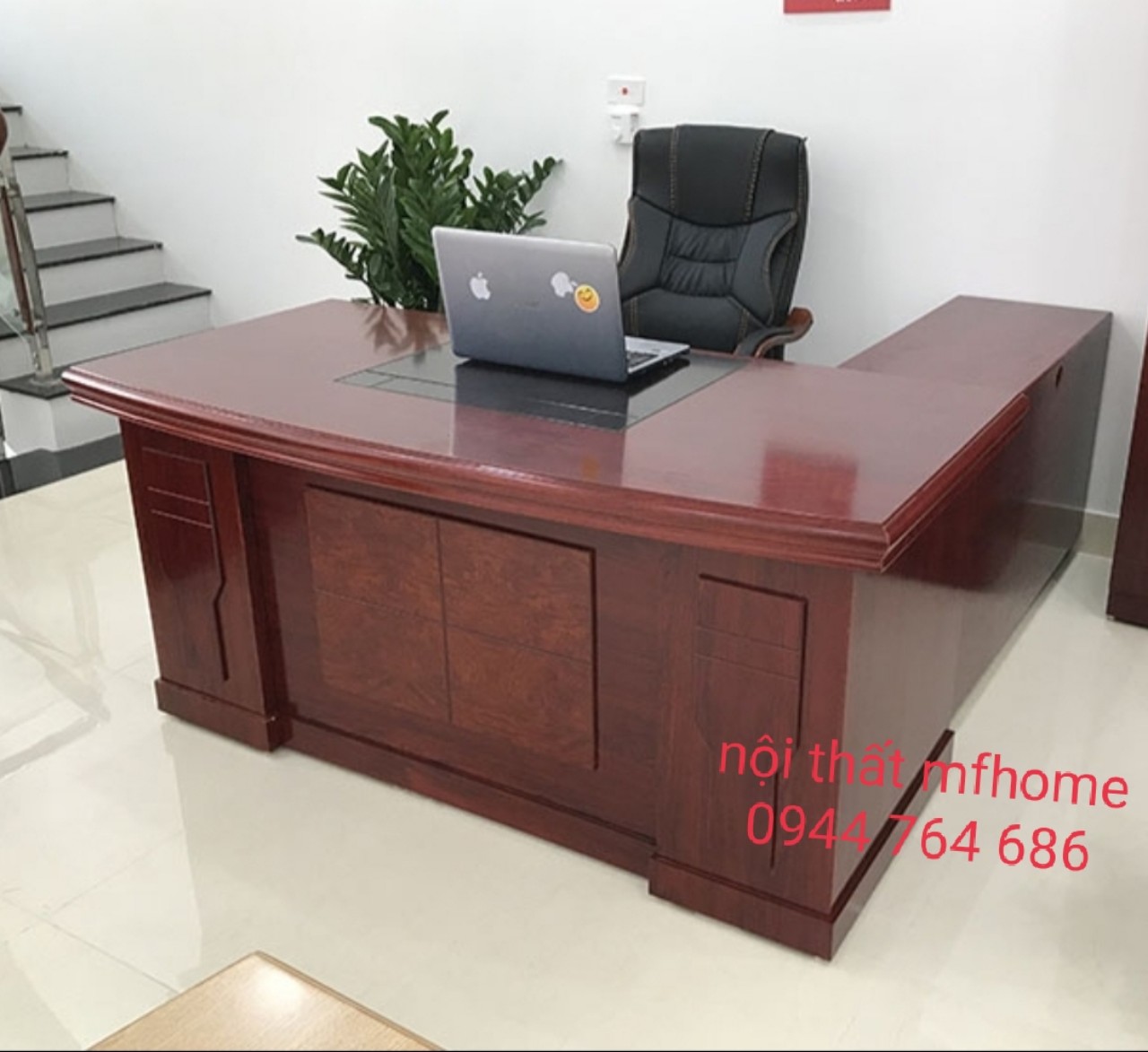 Bàn giám đốc GD1680 không hộc da báo