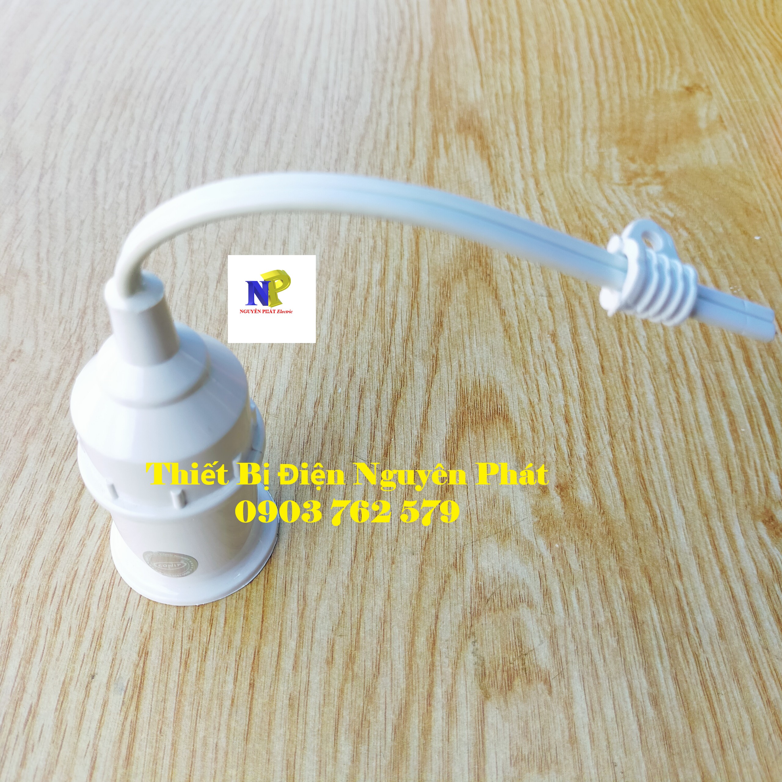 Đuôi Đèn Kín Nước Pipo & Conip E27 (Dây 20cm) Cao Cấp