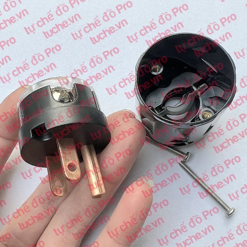 Phích cắm điện 3 chân Mỹ, chân Đồng 15A/125VAC
