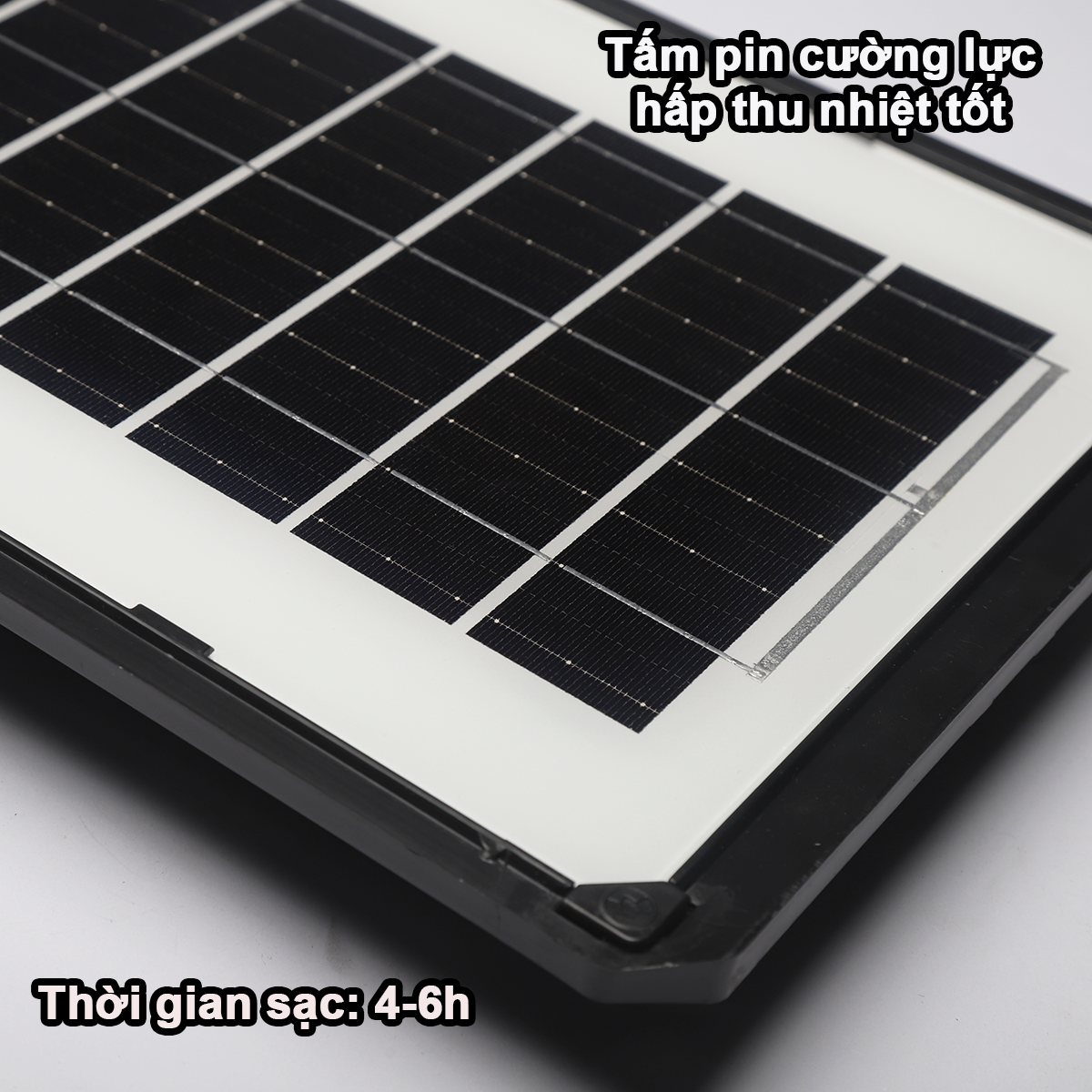 Đèn năng lượng mặt trời liền thể 200W