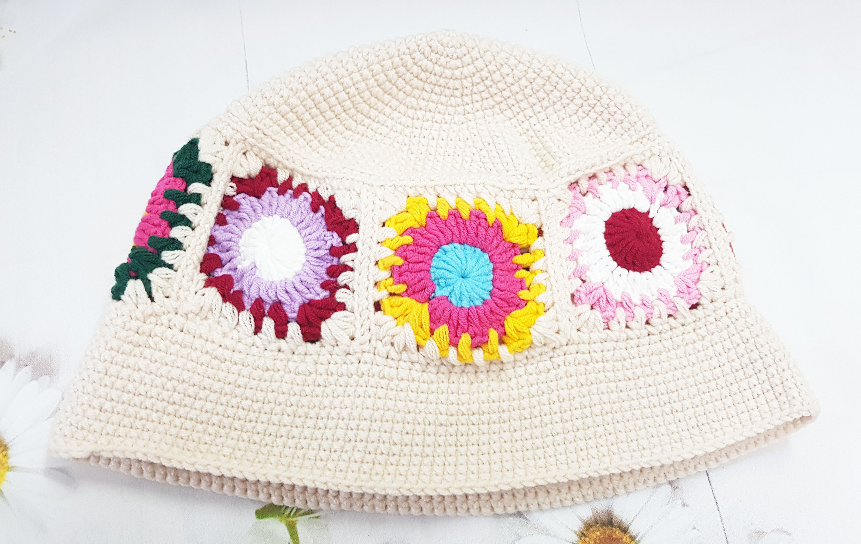 Mũ Handmade Bằng Len Siêu Xinh Cho Nữ - Thủ Công 100%