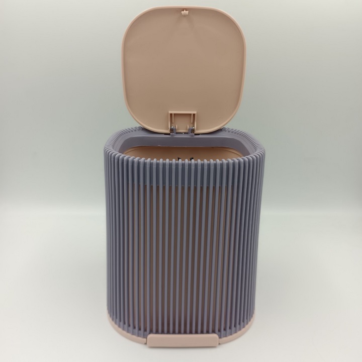 Beautiful and practical office desktop mini plastic trash can be used