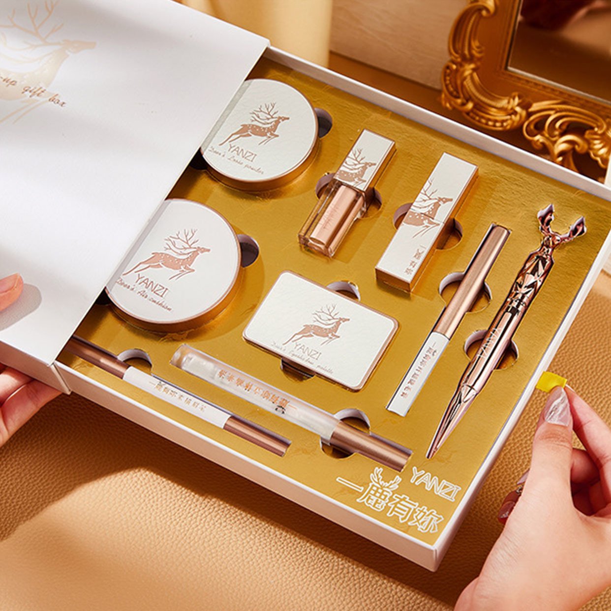 Set trang điểm đầy đủ 9 món Hươu vàng