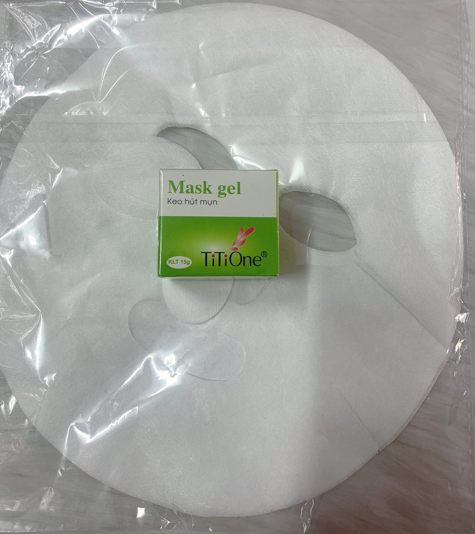 [HCM]Gel lột mụn titione 15gr + giấy