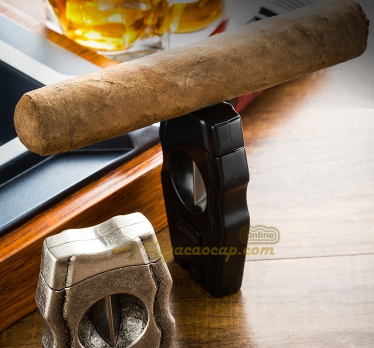 DAO CẮT CIGAR LUBINSKI V-CUT