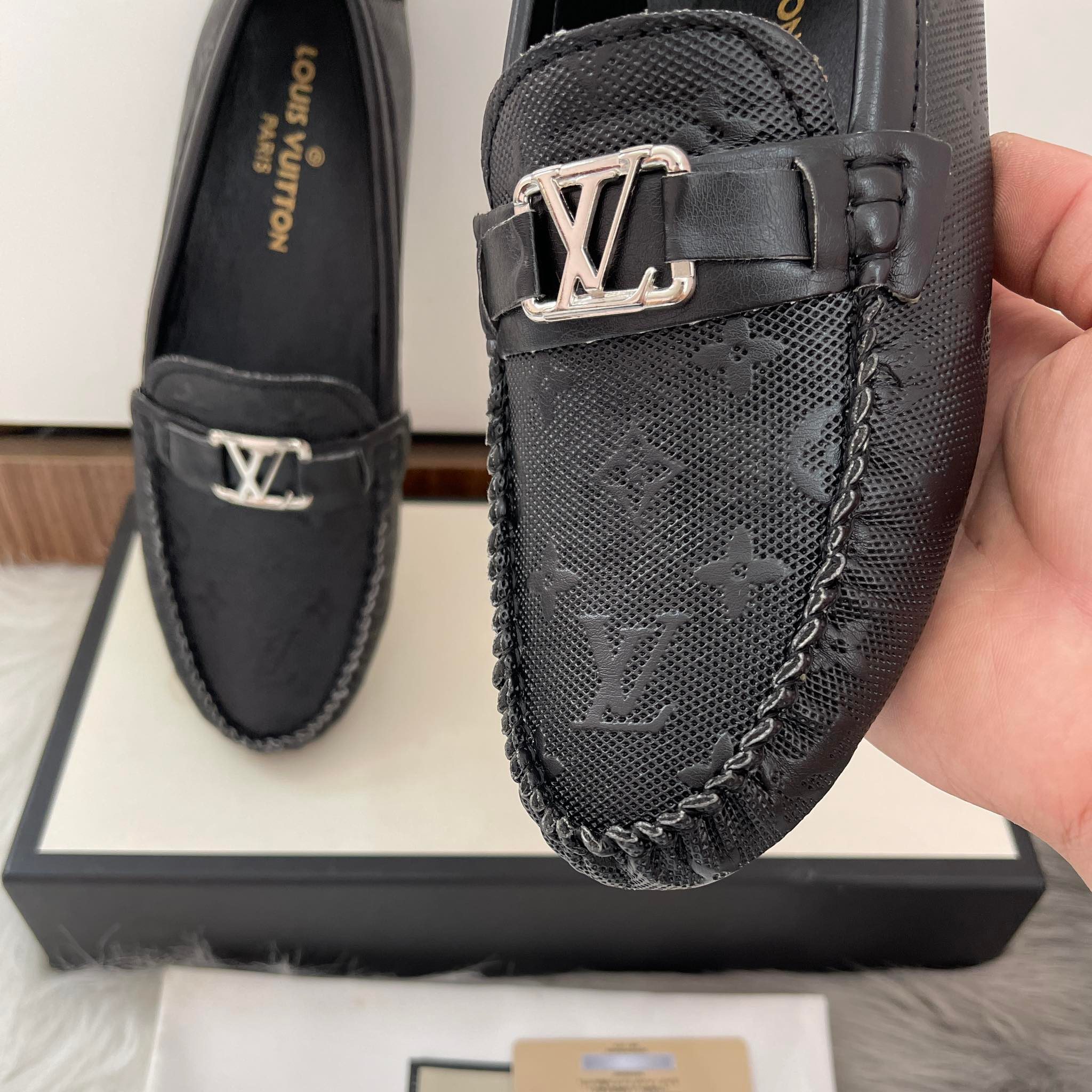 Giầy lười mọi LVV dập nam